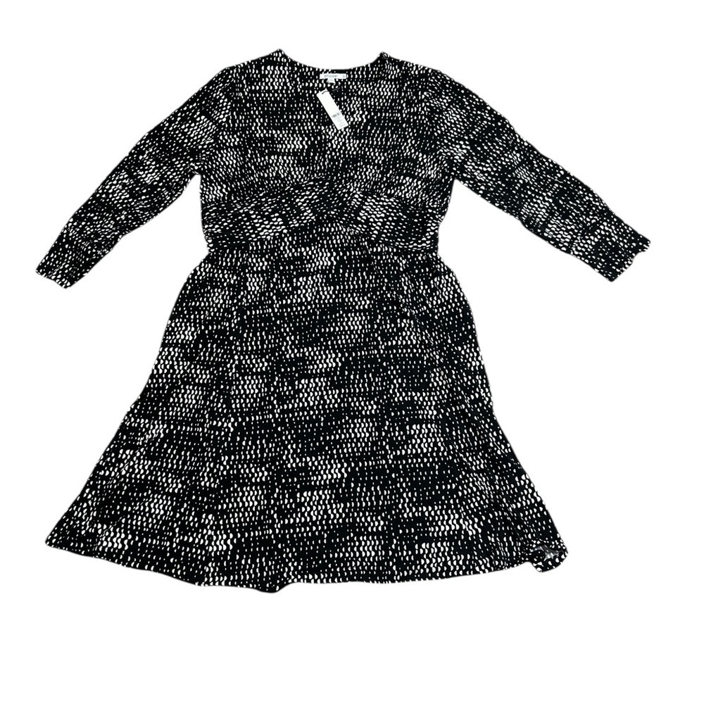 Chicos Long Sleeve Surplice Black White Geometric Print Midi Dress Size 20